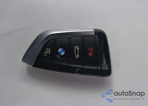 2021 BMW X1 xDrive28I z USA, uszkodzony, nr VIN WBXJG9C01M5T18141